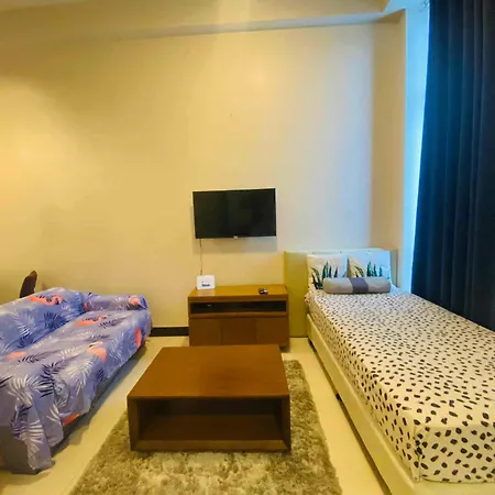 Mactan Newtow Enjoy Family Staycation