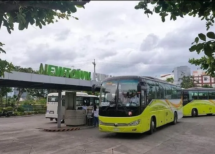 Mactan Newtow Enjoy Family Staycation