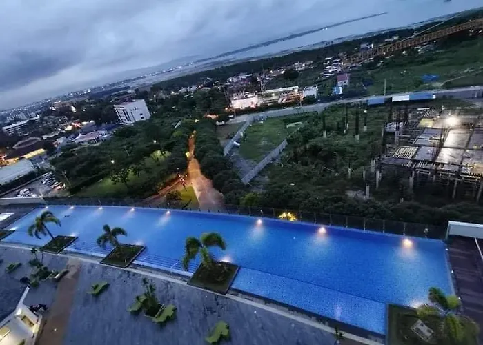 Mactan Newtow Enjoy Family Staycation Apartment Punta Engano (Mactan)